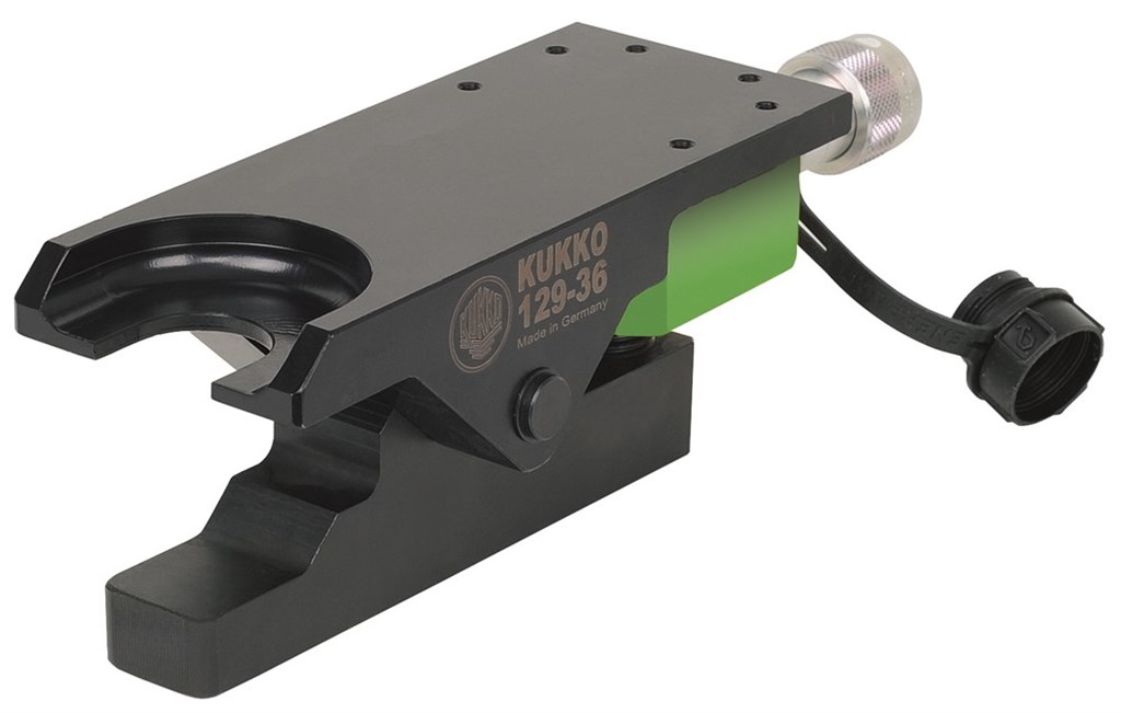 Spoor- en stuurstanggewricht trekker met hydraulische spindel 129-36-H